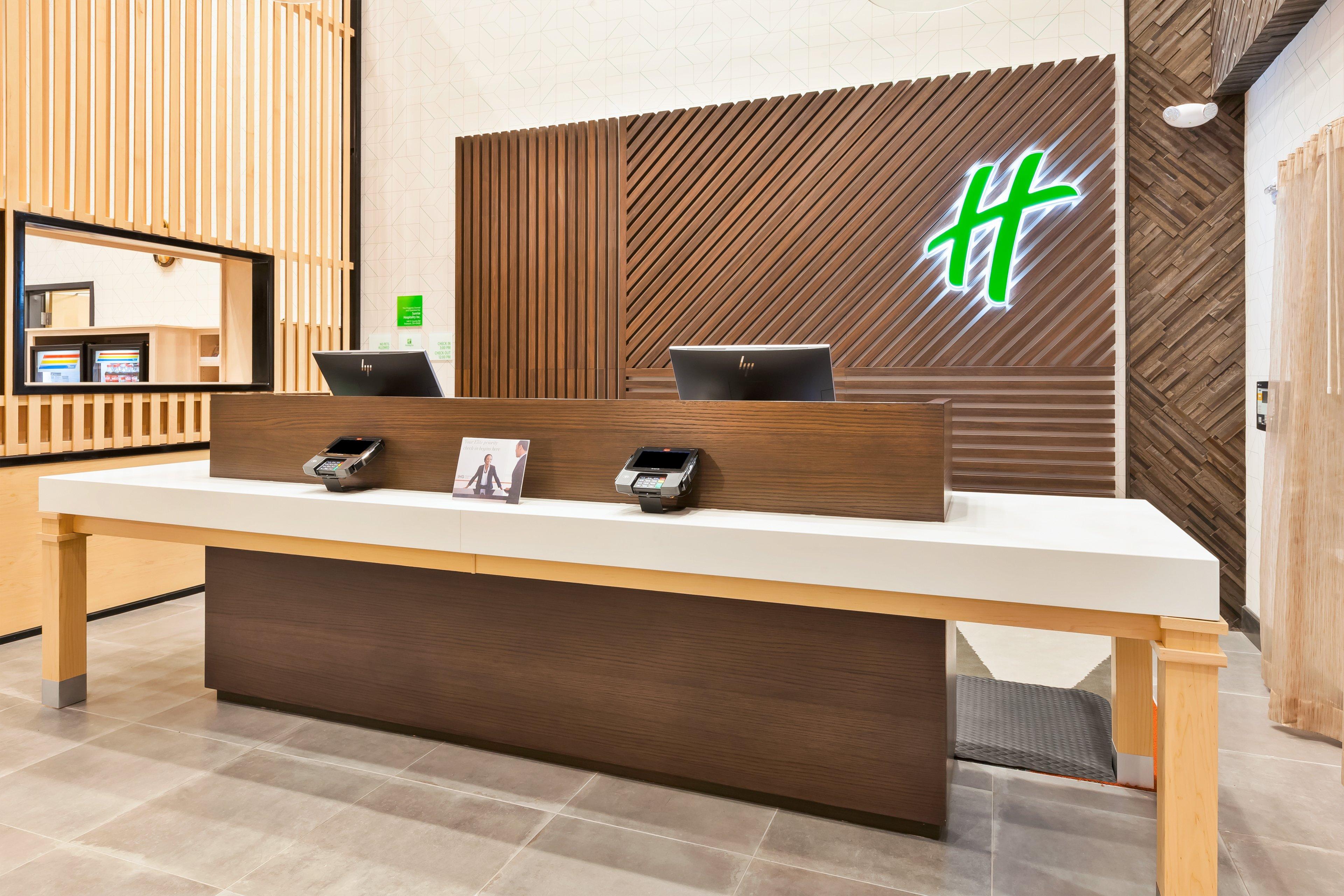 Holiday Inn & Suites - Toledo Southwest - Perrysburg By Ihg Ngoại thất bức ảnh