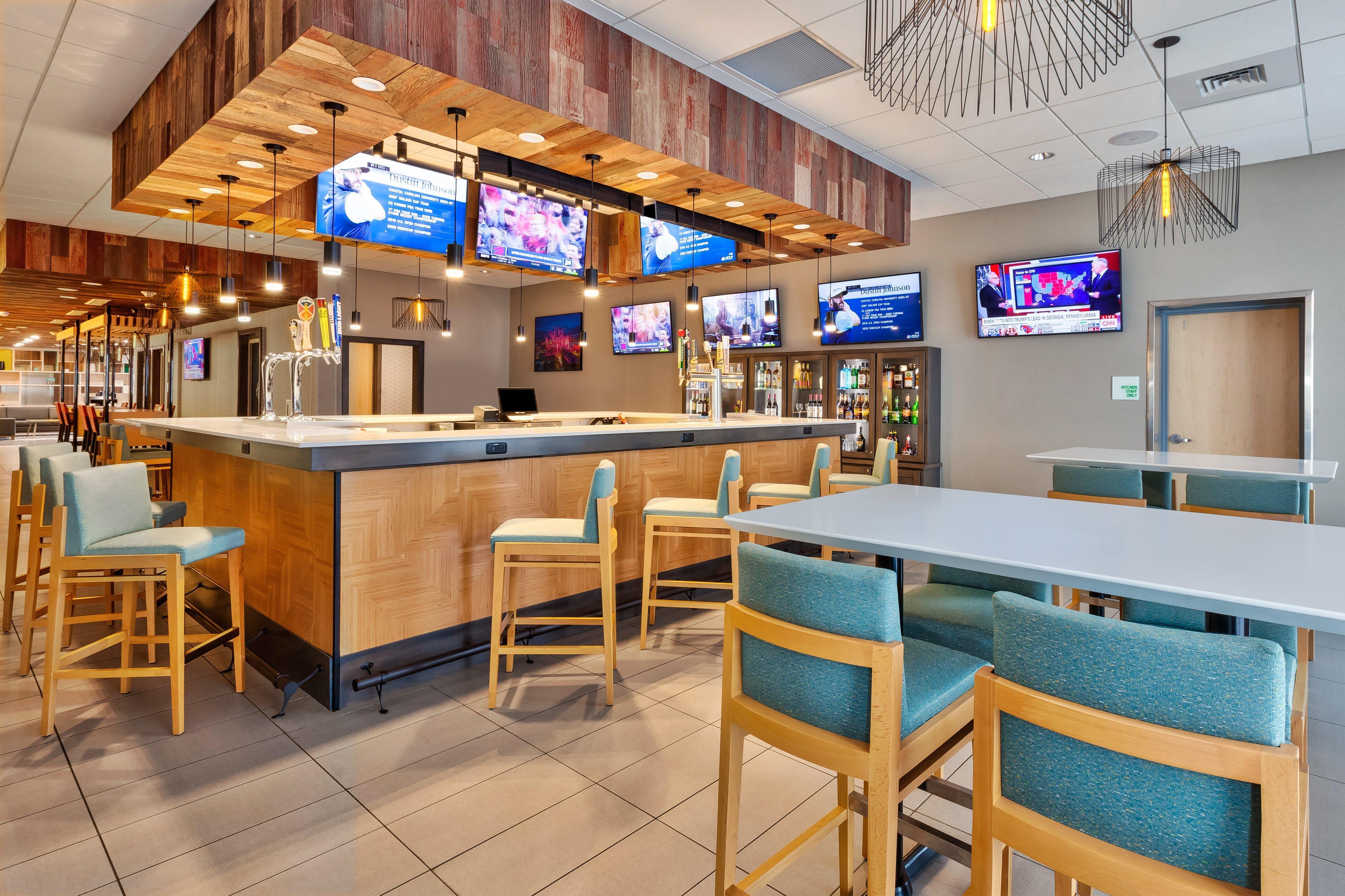 Holiday Inn & Suites - Toledo Southwest - Perrysburg By Ihg Ngoại thất bức ảnh